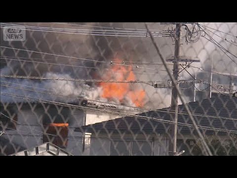 大分市で住宅火災　住人女性と連絡とれず「窓開けたら炎がすごかった」(2026年1月2日) サムネイル