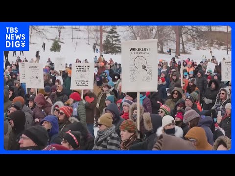 米ミネアポリスで追悼式　移民当局の発砲で女性死亡の事件から1か月｜TBS NEWS DIG サムネイル