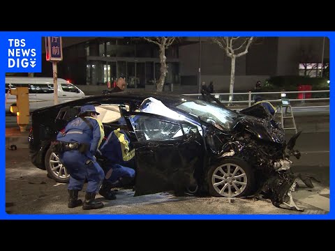 内閣府の公用車が信号無視で多重事故　1人死亡8人重軽傷　法定速度上回る速度で交差点進入か　目立ったブレーキ痕もなし　東… サムネイル